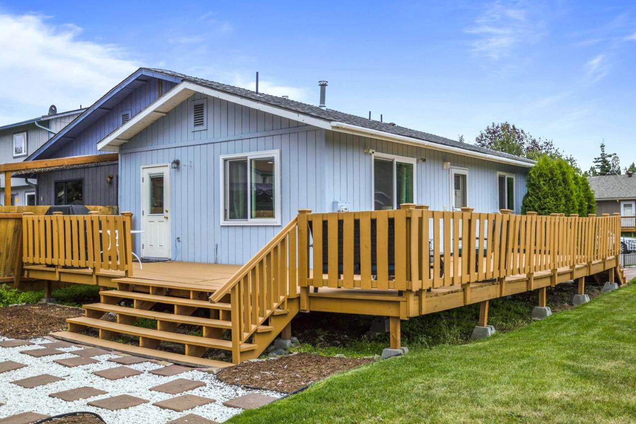 Updated Townhome Near Airport And Shopping! アンカレッジ エクステリア 写真