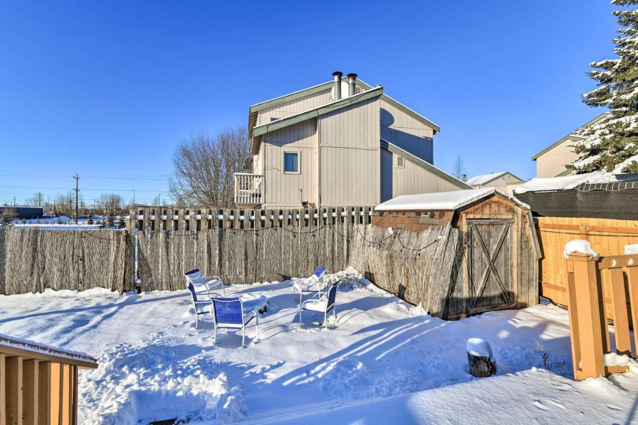 Updated Townhome Near Airport And Shopping! アンカレッジ エクステリア 写真